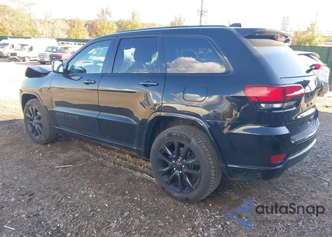 2017 Jeep Grand Cherokee Altitude 4X4 z USA, uszkodzony, nr VIN 1C4RJFAG0HC922104